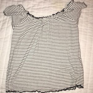 A Garage off the shoulder stretchy crop top.